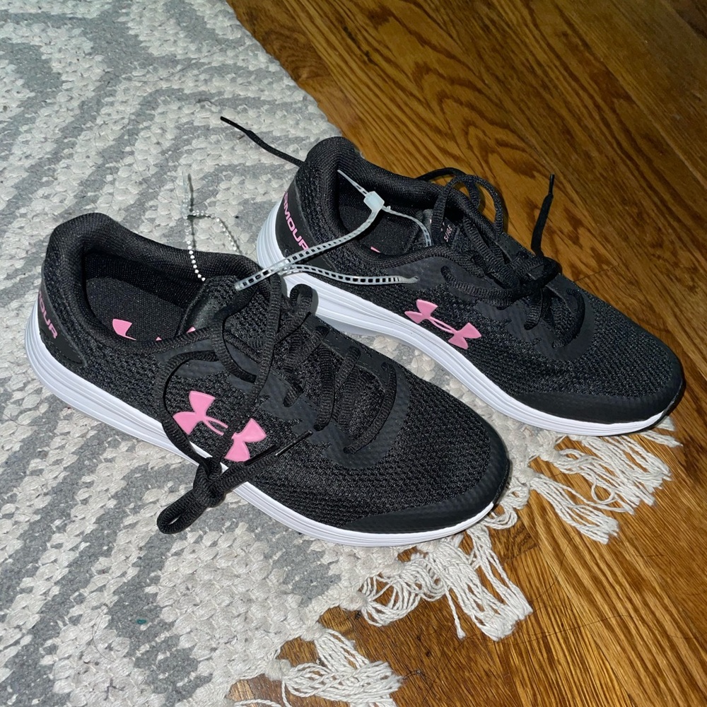 Under Armour Tennis Shoes